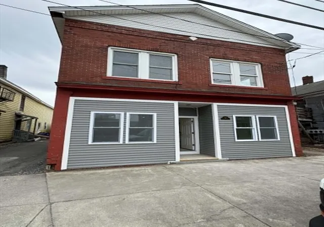 25-spring-st-adams-ma-01220/hzid_3c7df37a