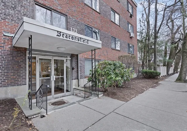133-beaconsfield-rd-44-brookline-ma-02445/hzid_04cf5e0c