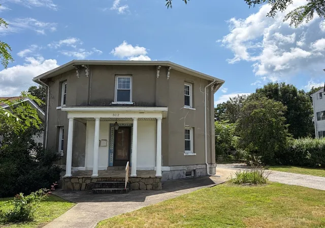 312-plantation-st-worcester-ma-01604/hzid_9d4b1c1f