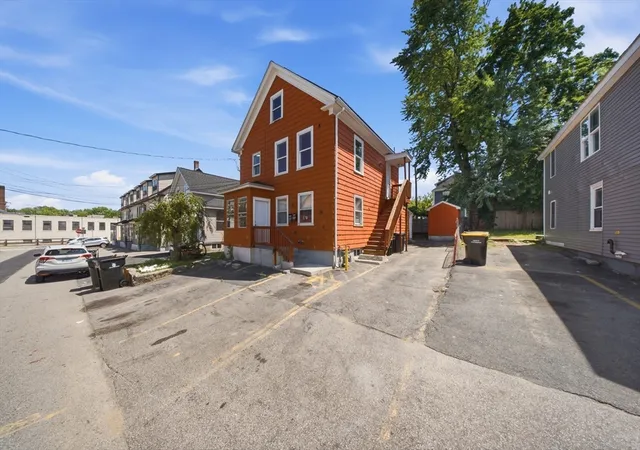 13-hilton-st-framingham-ma-01702/hzid_ec87e4e8