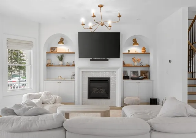 17-manning-st-17-medford-ma-02155/hzid_19baa6ea