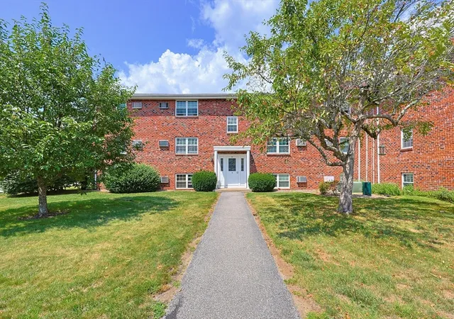 91-pleasant-st-d1-medfield-ma-02052/hzid_2ecf2945