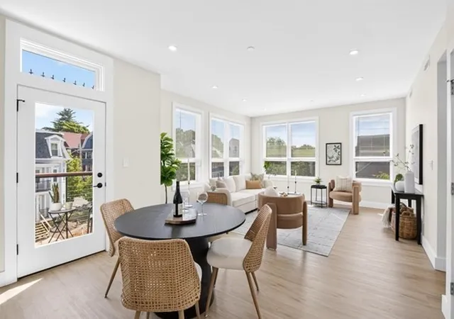 1246-broadway-3-somerville-ma-02144/hzid_a8f13729