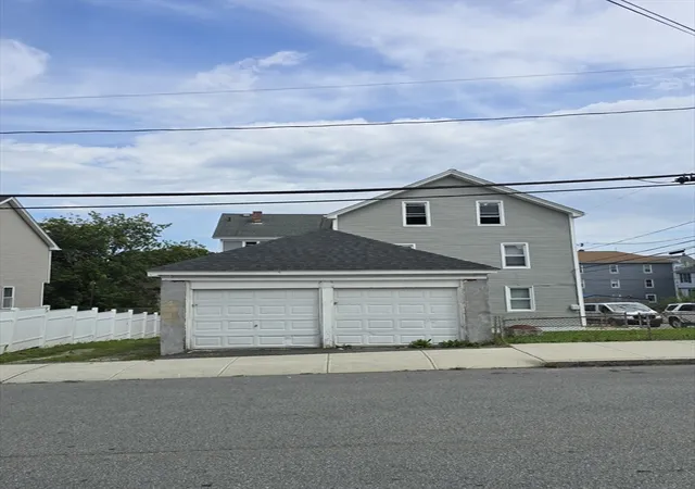 292-tecumseh-st-fall-river-ma-02721/hzid_e78e5e88