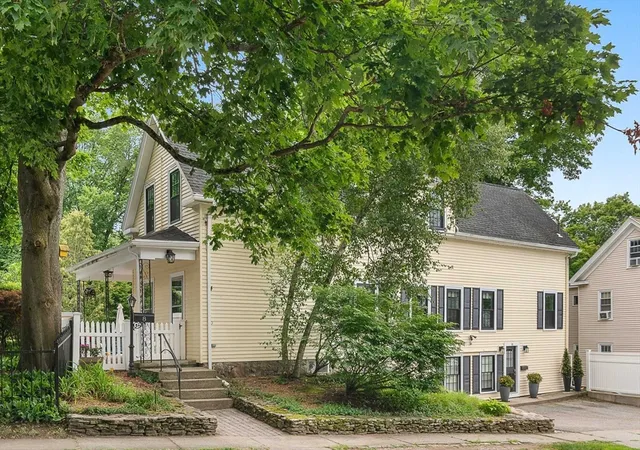 8-10-oak-st-winchester-ma-01890/hzid_0d3ddbe6
