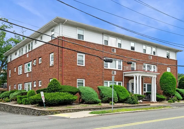 100-magnolia-ave-22-lynn-ma-01904/hzid_55469754