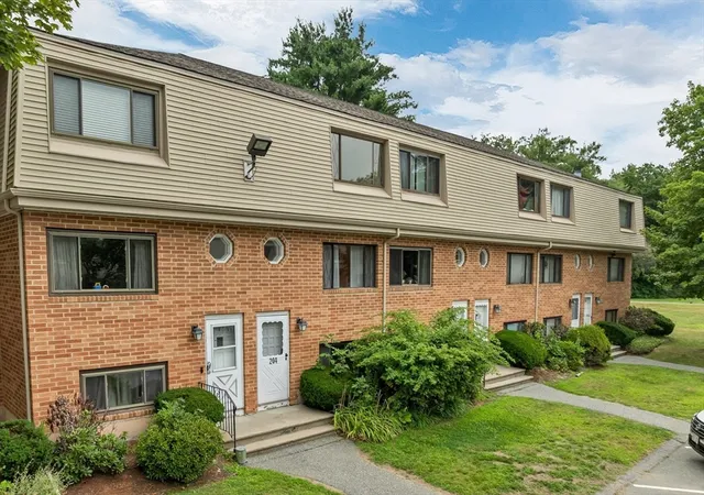 204-farrwood-dr-204-haverhill-ma-01835/hzid_4179428d