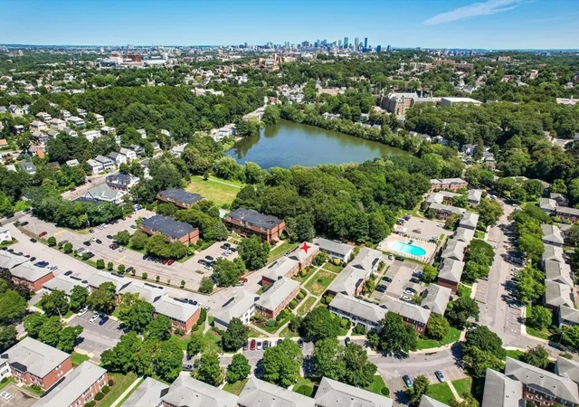 173-lake-shore-rd-3-brighton-ma-02135/hzid_c383214b