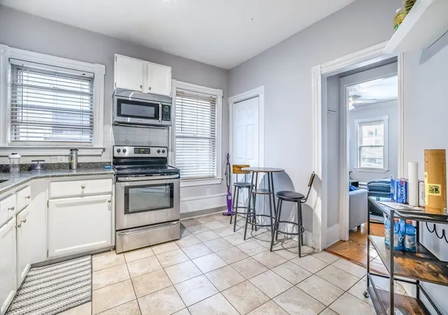 59-gates-st-101-south-boston-ma-02127/hzid_dedf38de
