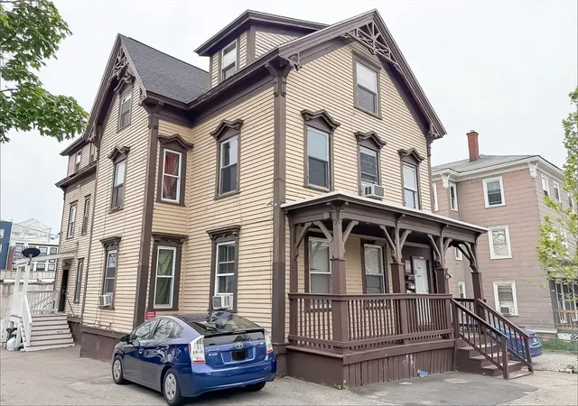 127-austin-st-worcester-ma-01609/hzid_eb1e799a