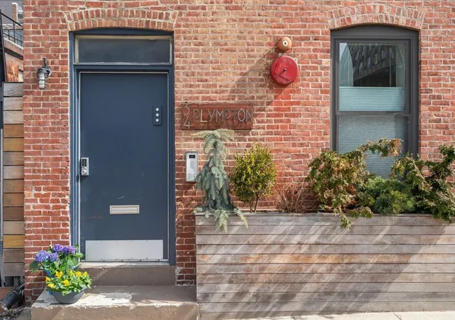 34-plympton-street-1-boston-ma-02118/hzid_e1bcac35