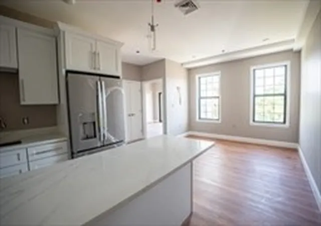 13-nahant-st-2e-lynn-ma-01902/hzid_31db90b3