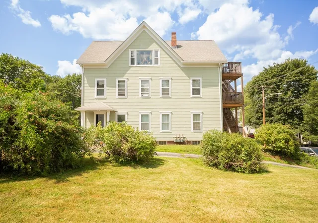 18-steele-st-worcester-ma-01607/hzid_322d7942