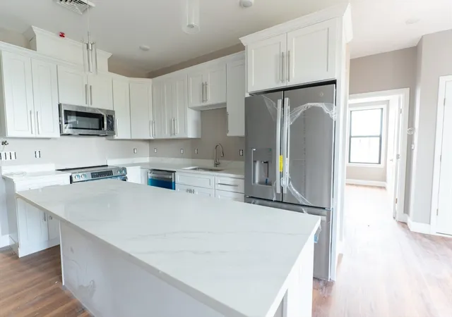 13-nahant-street-4e-lynn-ma-01902/hzid_91880ac2