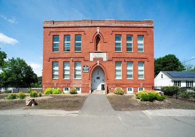 108-harrison-st-haverhill-ma-01830/hzid_c0c936c4