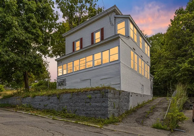 9-martel-st-fitchburg-ma-01420/hzid_710d2f24