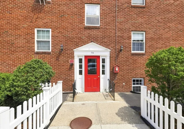 74-springvale-ave-1-chelsea-ma-02150/hzid_134327d2
