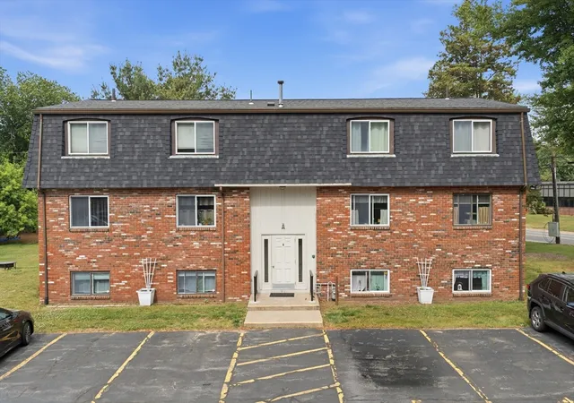 109-maple-street-a6-attleboro-ma-02703/hzid_950dc140