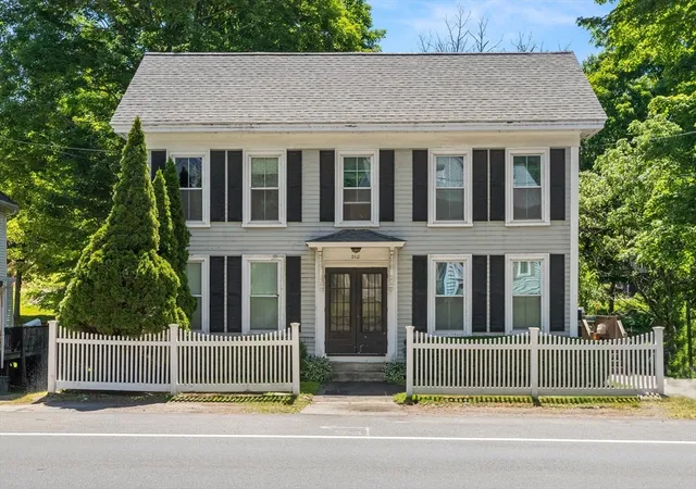 260-main-st-groveland-ma-01834/hzid_6837699a
