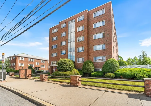 215-massachusetts-ave-12-arlington-ma-02474/hzid_b440feca