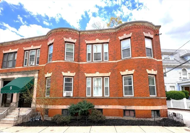 8-colliston-rd-boston-ma-02135/hzid_465d3ed3