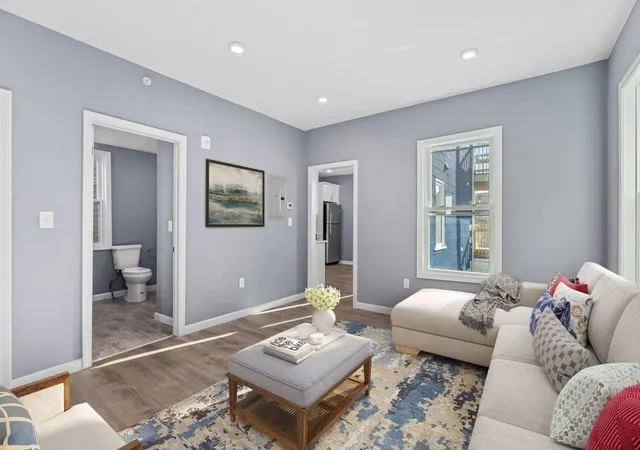 167-lexington-1-boston-ma-02128/hzid_9191f04c