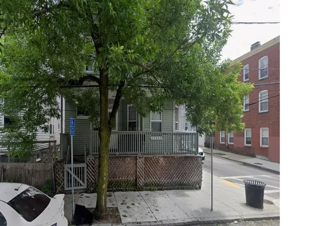 151-shawmut-st-chelsea-ma-02150/hzid_142d95b6
