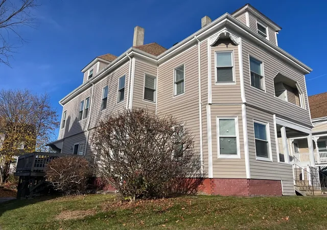 88-weston-st-brockton-ma-02301/hzid_7a4eb104