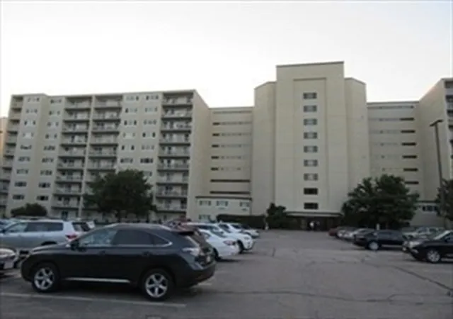 200-cove-way-311-quincy-ma-02169/hzid_6113e00f
