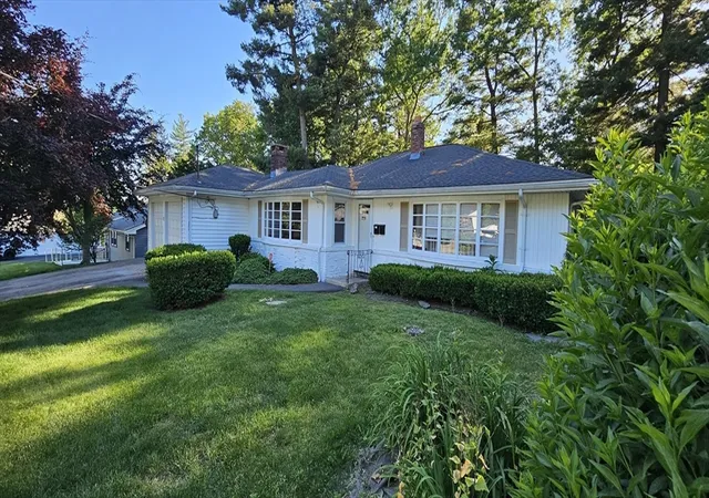 22-pondview-cir-brockton-ma-02301/hzid_20f5663a