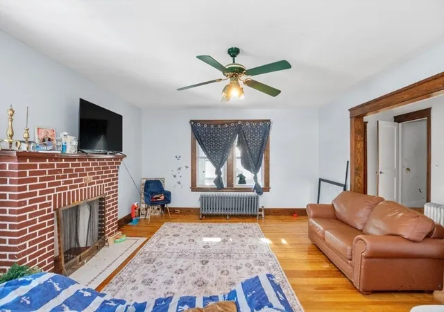 211-june-st-b-worcester-ma-01602/hzid_9ebe6d00