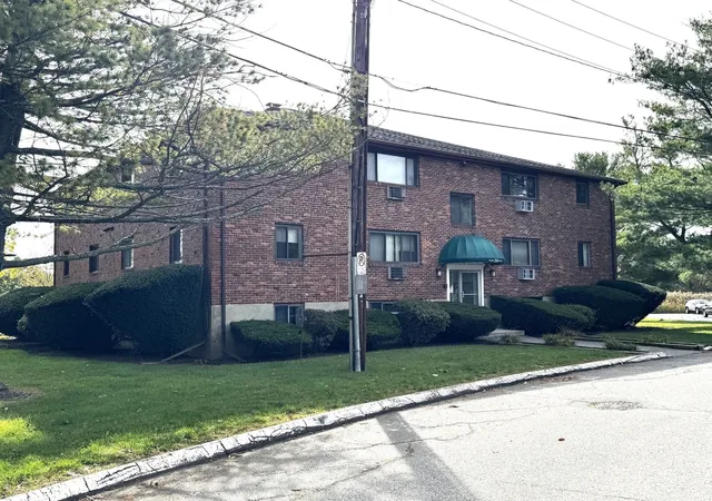 36-bayview-ter-1-danvers-ma-01923/hzid_fa5b47e7