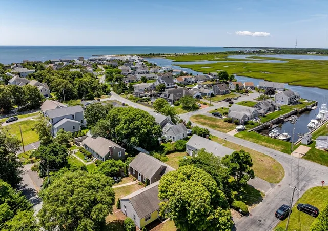 11a-gateway-st-a-south-yarmouth-ma-02664/hzid_45c35937