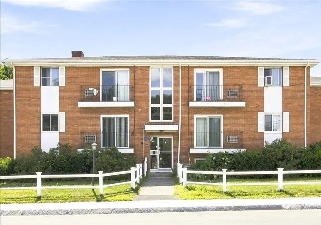 7-endicott-st-3-norwood-ma-02062/hzid_4b88508b