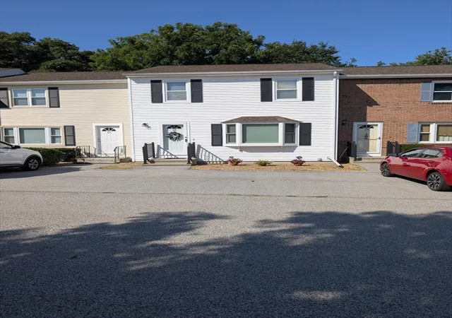 28-highcrest-park-28-webster-ma-01570/hzid_18ccaa10