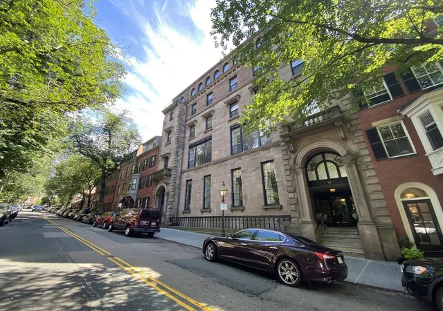 70-mt-vernon-3a-boston-ma-02108/hzid_33df19e0