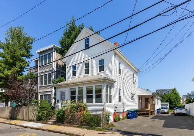 22-clyde-st-somerville-ma-02145/hzid_c4052e23
