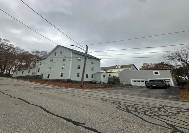17-mount-pleasant-st-webster-ma-01570/hzid_e1239e0e