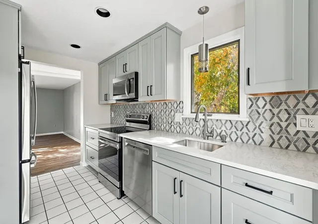 47-abington-rd-47-danvers-ma-01923/hzid_c027b597