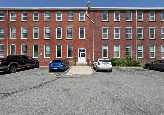 35-riverwalk-way-r222-lowell-ma-01854/hzid_f9248c0d