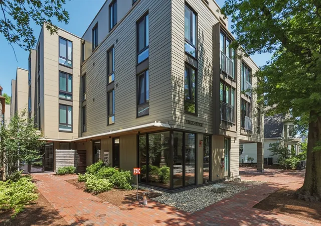 7-beech-st-219-cambridge-ma-02140/hzid_216565bc