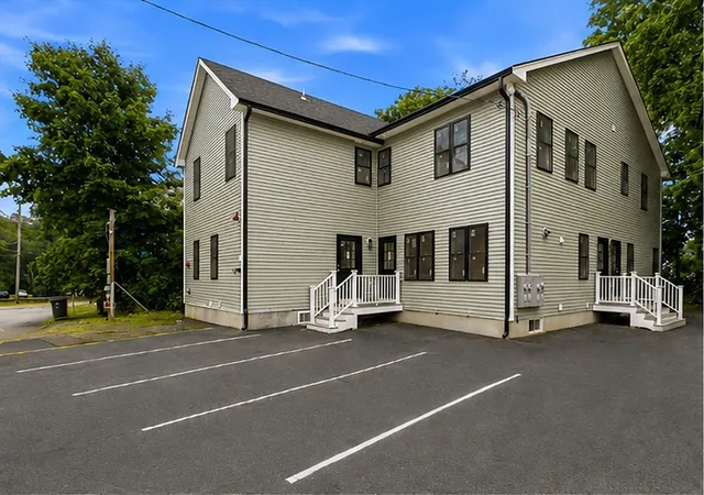 4-mayhew-st-b-framingham-ma-01702/hzid_8cf716bb