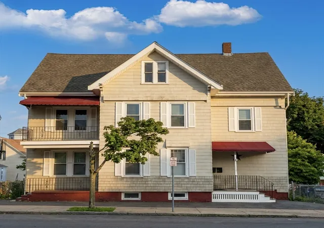 203-205-salem-st-malden-ma-02148/hzid_bc711d8d