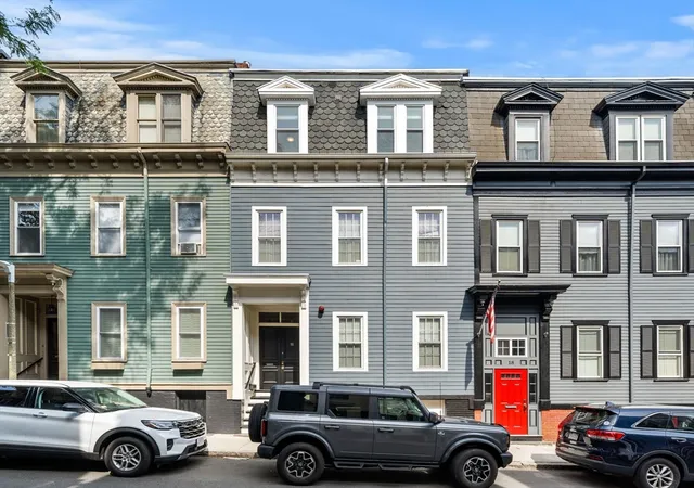 16-trenton-st-3-charlestown-ma-02129/hzid_90667f77