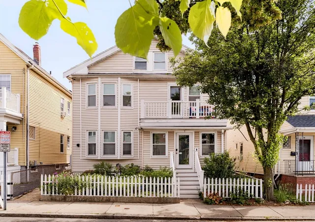 3-eliot-street-2-somerville-ma-02143/hzid_65c0b8c7