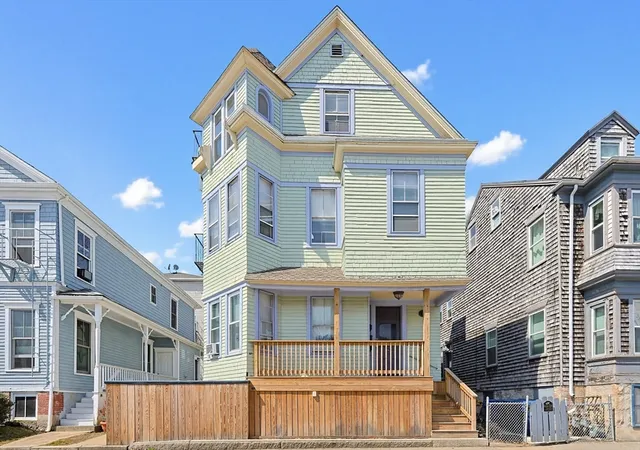 393-pleasant-st-new-bedford-ma-02740/hzid_e9c9ecc8
