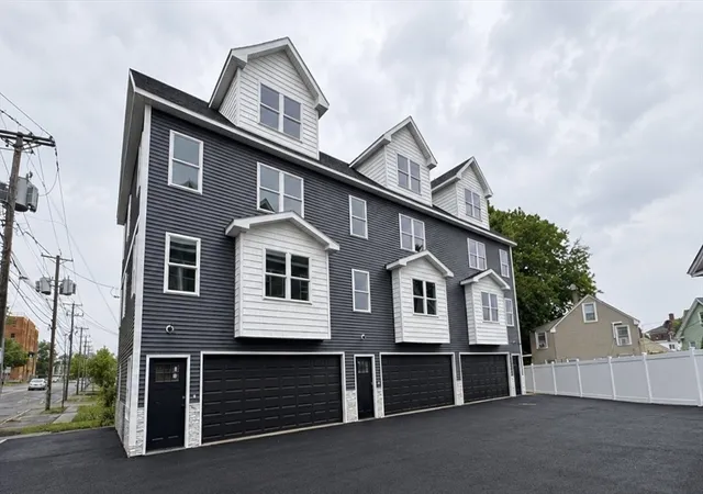562-gorham-street-02-lowell-ma-01852/hzid_b23a9b0a