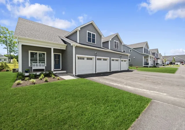 25-salisbury-hl-blvd-94-worcester-ma-01609/hzid_a11a6155
