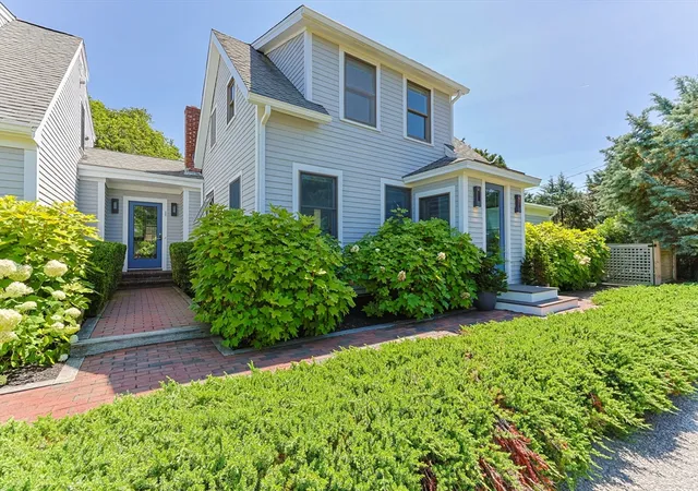 73-franklin-street-1-provincetown-ma-02657/hzid_3a54d940