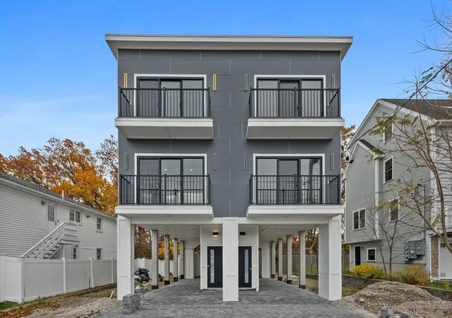 599-sea-st-1-quincy-ma-02169/hzid_b5d781fc